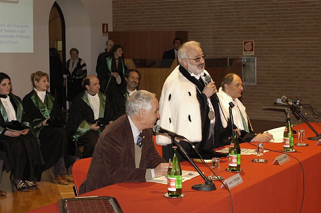 Giornata del Laureato - Facolt� di SS.MM.FF.NN. - Isernia