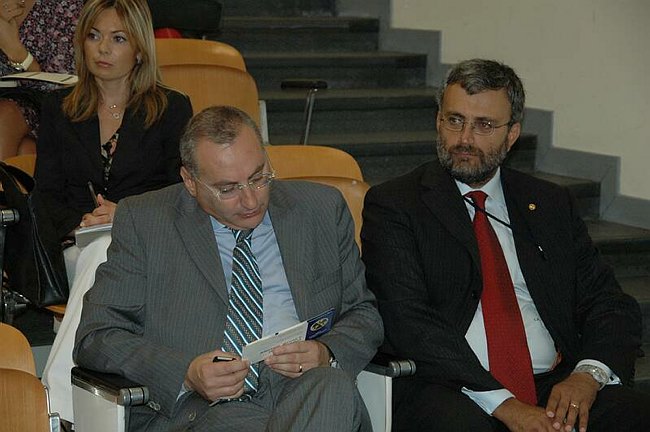 Alimenti, danno e responsabilit�