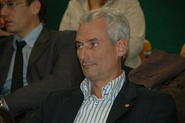 Alimenti, danno e responsabilit�