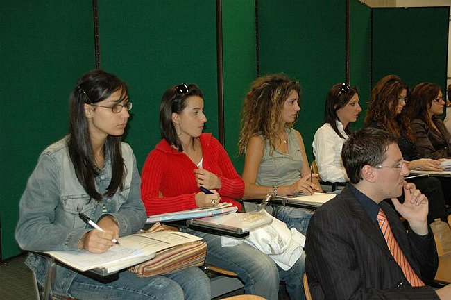 Alimenti, danno e responsabilit�