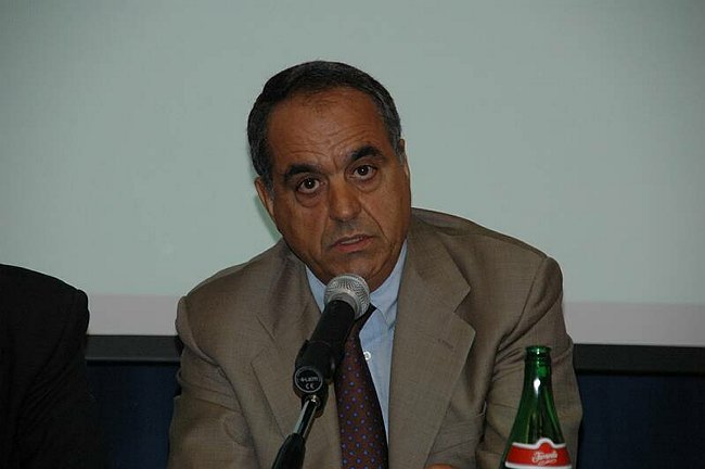 Alimenti, danno e responsabilit�