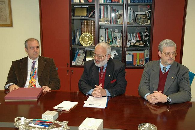 Firma protocollo d'intesa tra Universit� del Molise e AVIS 