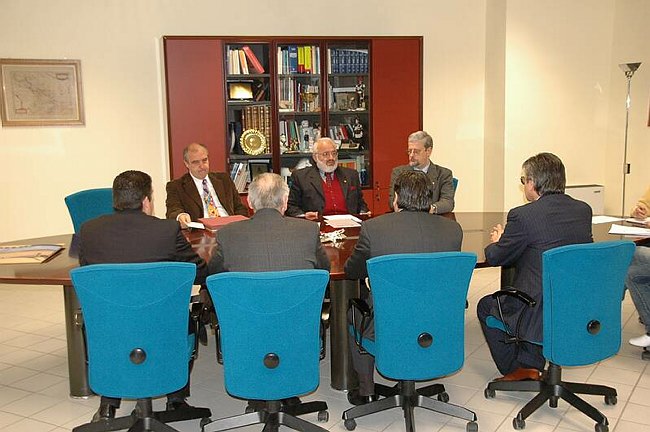 Firma protocollo d'intesa tra Universit� del Molise e AVIS 