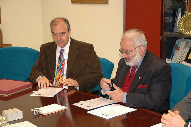 Firma protocollo d'intesa tra Universit� del Molise e AVIS 