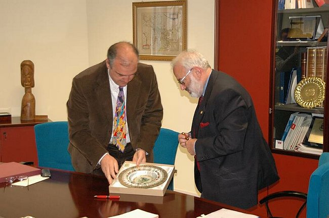 Firma protocollo d'intesa tra Universit� del Molise e AVIS 