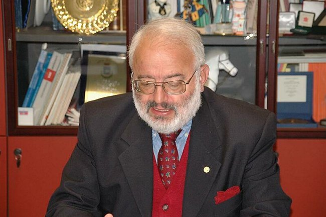 Firma protocollo d'intesa tra Universit� del Molise e AVIS 