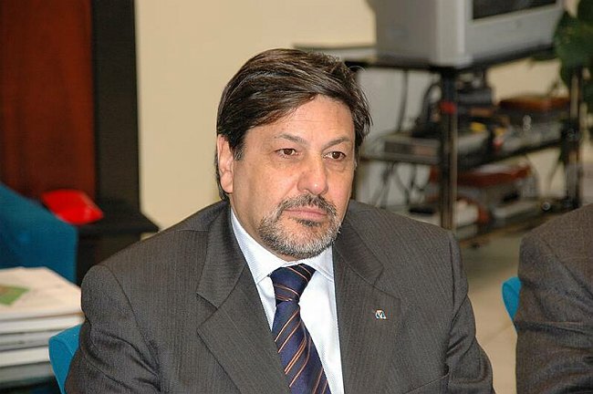 Firma protocollo d'intesa tra Universit� del Molise e AVIS 