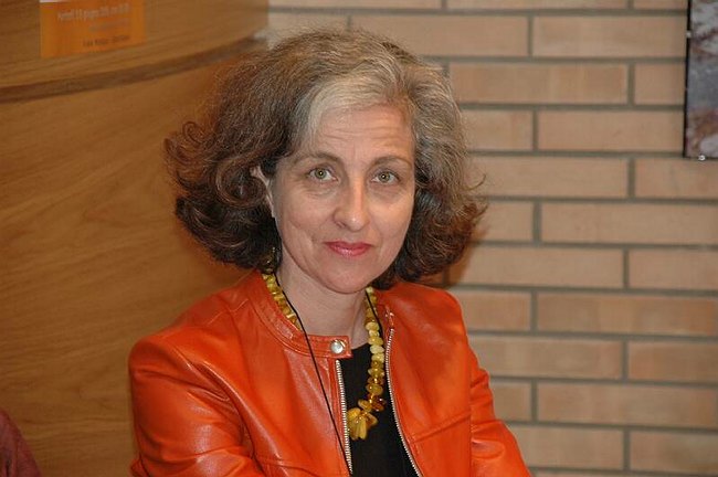 Codice pari opportunit� tra uomo e donna