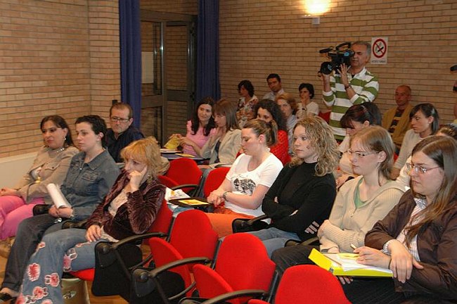 Codice pari opportunit� tra uomo e donna