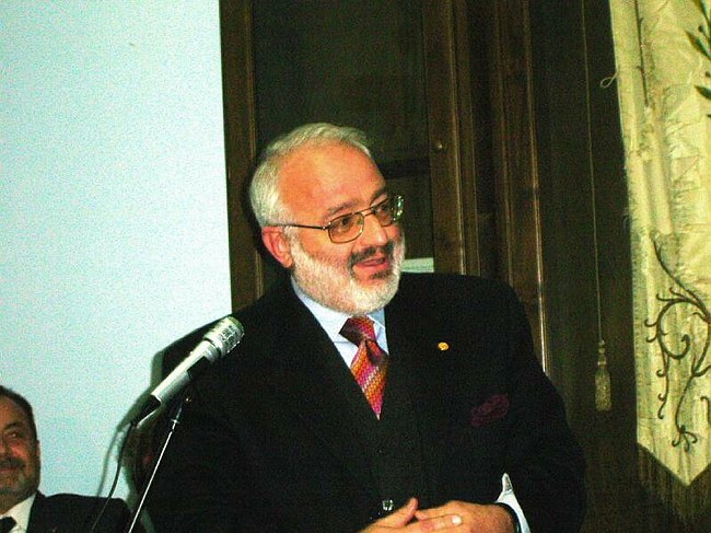 Universit� e Comuni: valorizzazione dei Beni Culturali