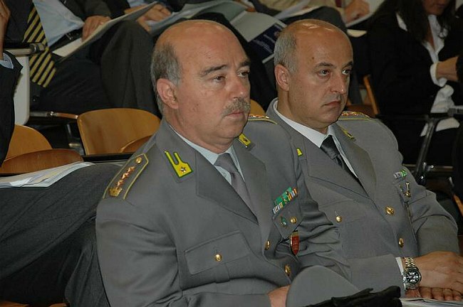 �L�impresa cooperativa tra mutualit� e mercato�