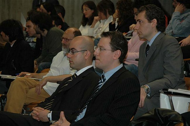 �L�impresa cooperativa tra mutualit� e mercato�