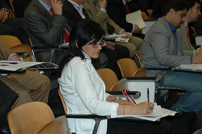 �L�impresa cooperativa tra mutualit� e mercato�