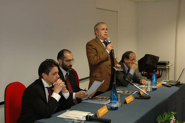 Interculturalit�. Teorie, prassi, significati