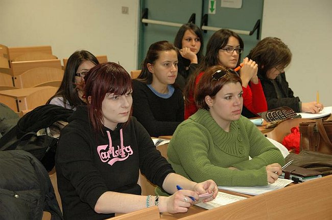 Interculturalit�. Teorie, prassi, significati