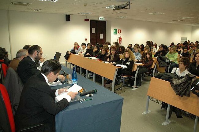 Interculturalit�. Teorie, prassi, significati