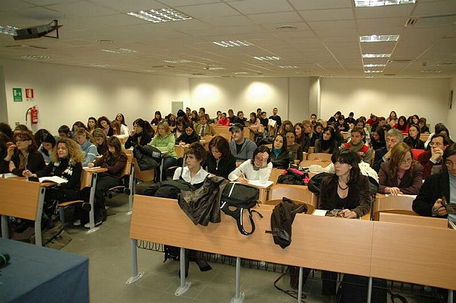 Interculturalit�. Teorie, prassi, significati