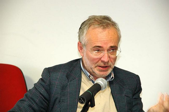 Interculturalit�. Teorie, prassi, significati