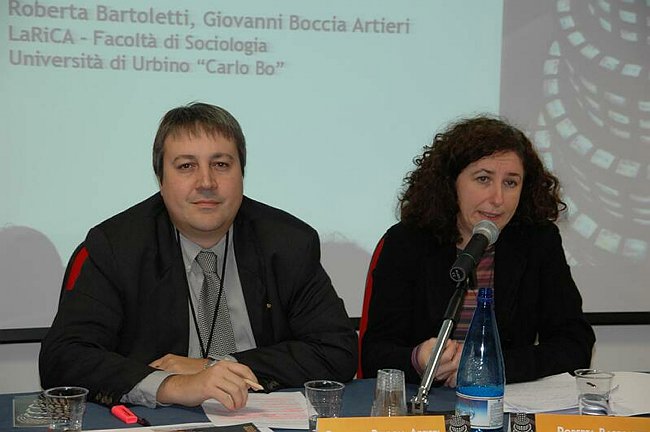 Interculturalit�. Teorie, prassi, significati