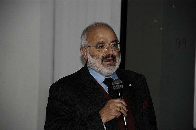 La mediazione culturale e sociale nelle comunit�