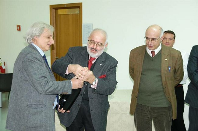 Facolt� di Medicina e Chirurgia - Auguri di Natale