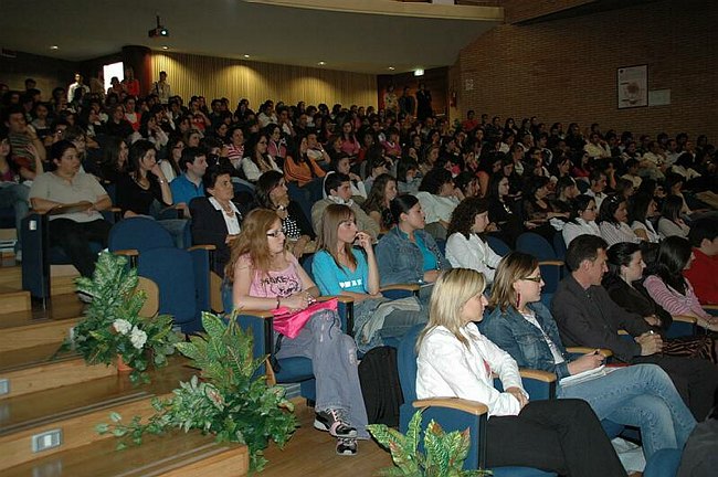 �Missione di Pace e Percorsi di Democratizzazione�