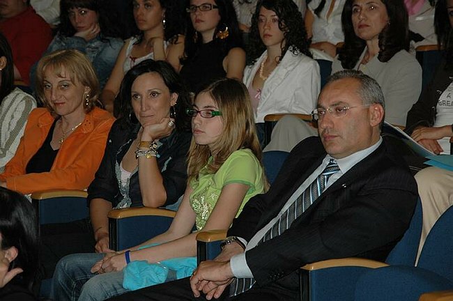 �Missione di Pace e Percorsi di Democratizzazione�