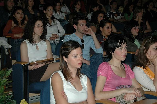 �Missione di Pace e Percorsi di Democratizzazione�