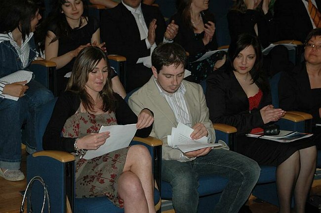 �Missione di Pace e Percorsi di Democratizzazione�