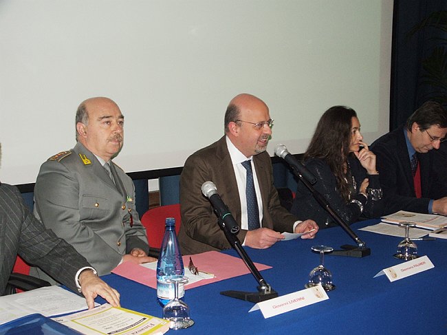 Tavola rotonda: Le novit� fiscali per il 2006