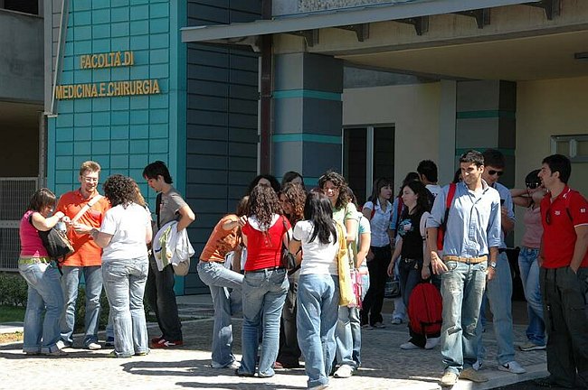 Facolt� di Medicina e Chirurgia