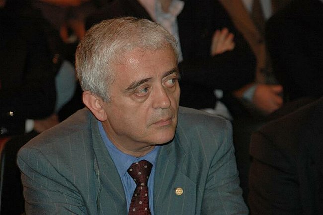 Paul Harris Fellow al Rettore Prof.Giovanni Cannata 