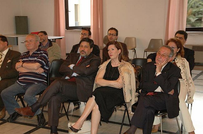 Paul Harris Fellow al Rettore Prof.Giovanni Cannata 