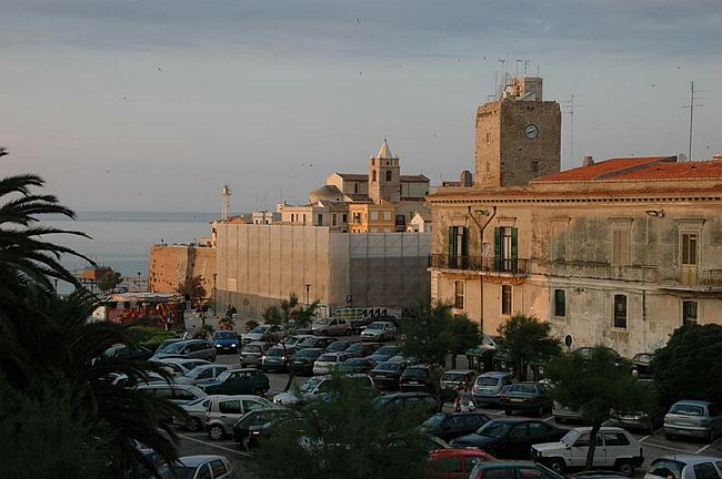 Paul Harris Fellow al Rettore Prof.Giovanni Cannata 