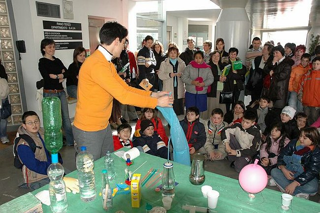 Visite guidate e laboratori