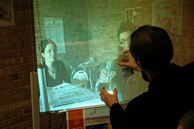 �Le telecontiguit�: il futuro della comunicazione a distanza�