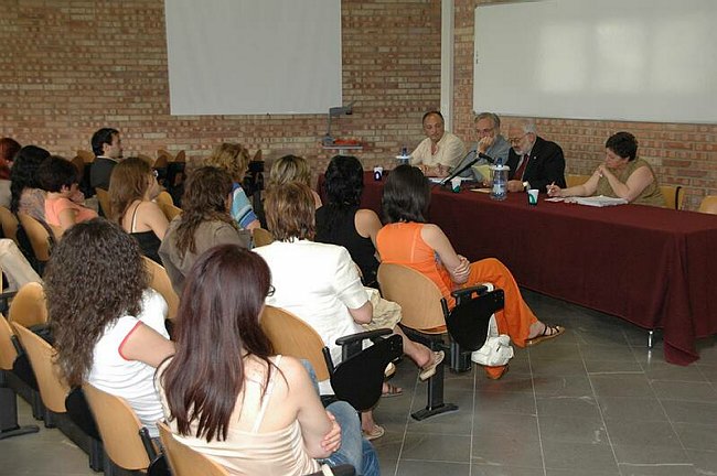 Il Servizio Sociale tra Universit� e Territorio