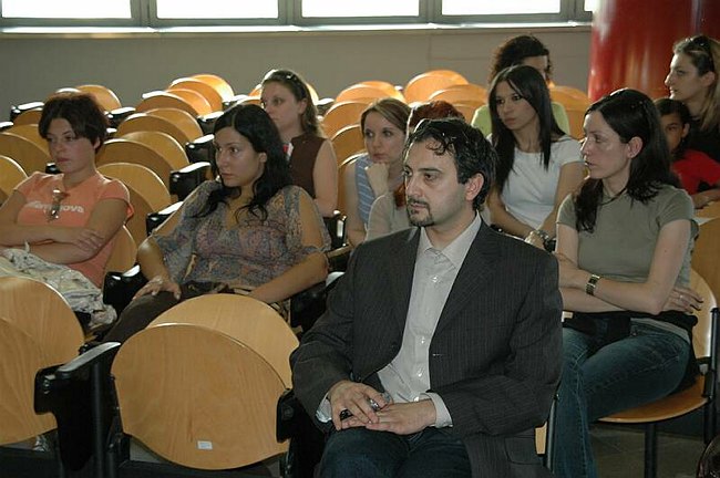 Il Servizio Sociale tra Universit� e Territorio