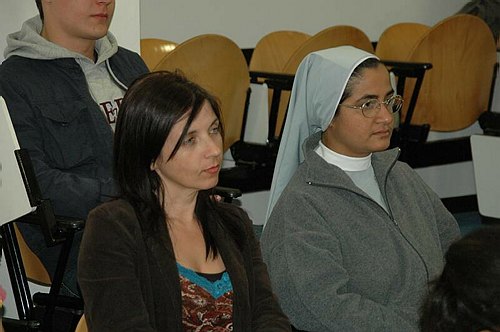 Incontro con la scrittrice molisana Carla Maria Russo 