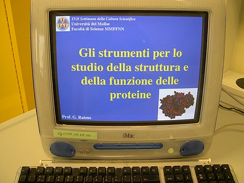 Le dive delle cellule, isoliamo le proteine.