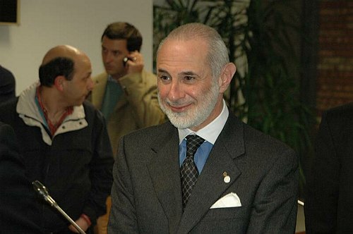 Cannata confermato Rettore dell'Universit� del Molise