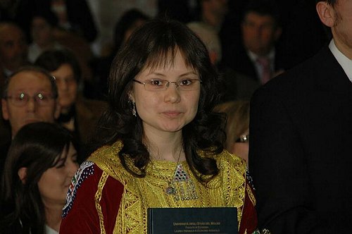 Munira Khorromi, Studentessa afghana
