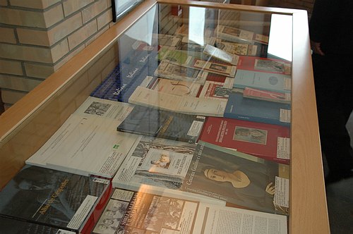 Giornata Internazionale della Donna - Mostra Bibliografica