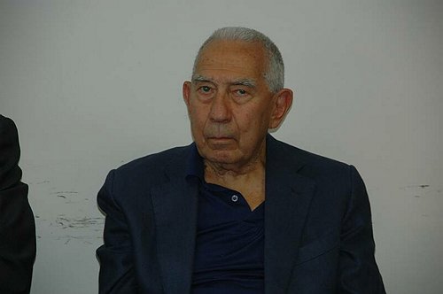 �Diritto, istituzioni, economia: il caso Italia�