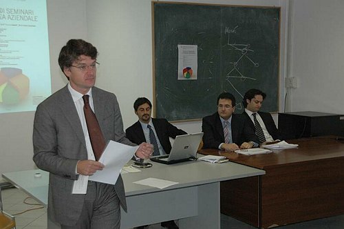 Dipartimento di Scienze Economiche Gestionali e Sociali 