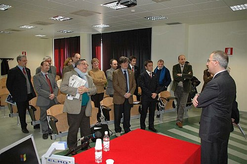 Il Prof. Giuseppe Nazario Colasurdo in visita all�Universit�