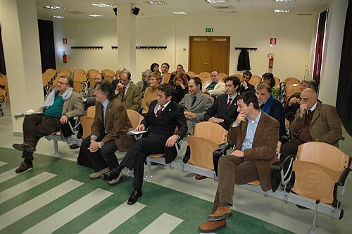Il Prof. Giuseppe Nazario Colasurdo in visita all�Universit�