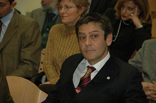 Il Prof. Giuseppe Nazario Colasurdo in visita all�Universit�