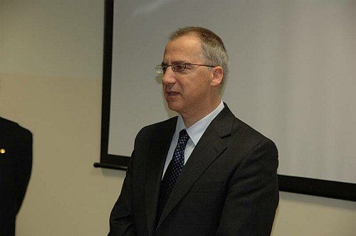 Il Prof. Giuseppe Nazario Colasurdo in visita all�Universit�