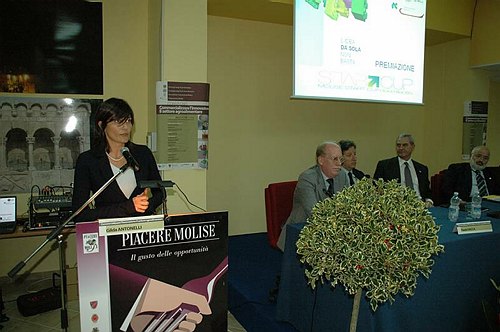 �Commercializzare l�innovazione:il settore agroalimentare�